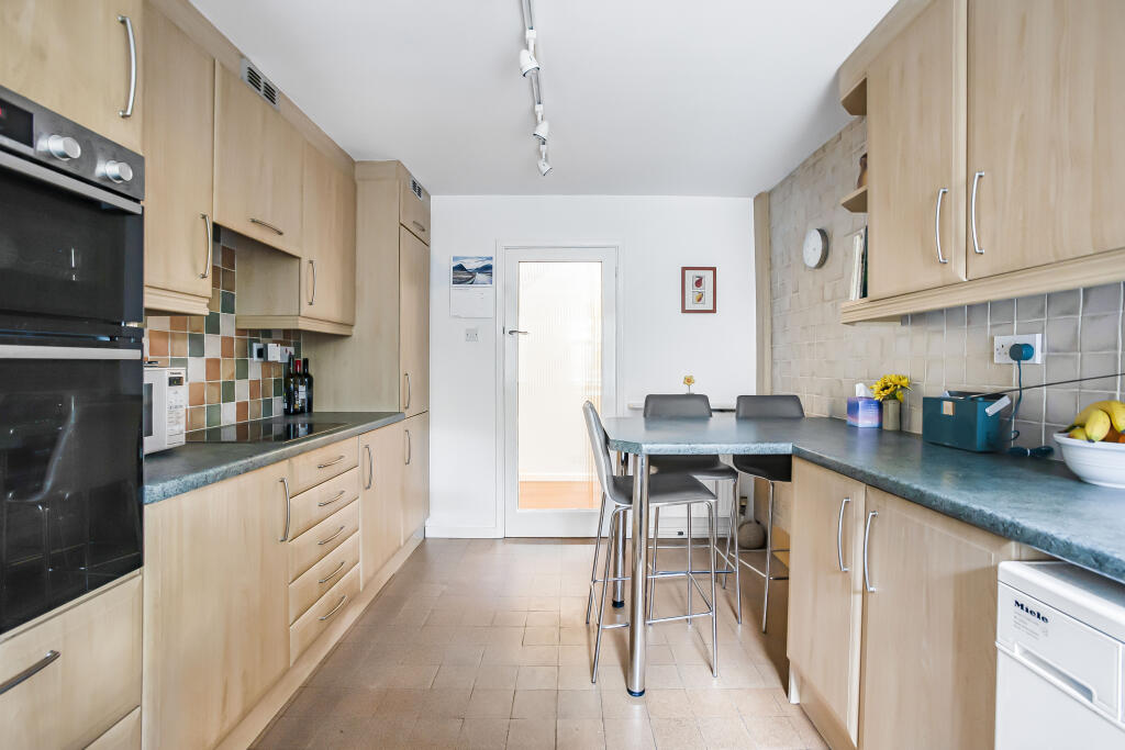 Additional image 6 of Woodland Rise, Welwyn Garden City, AL8