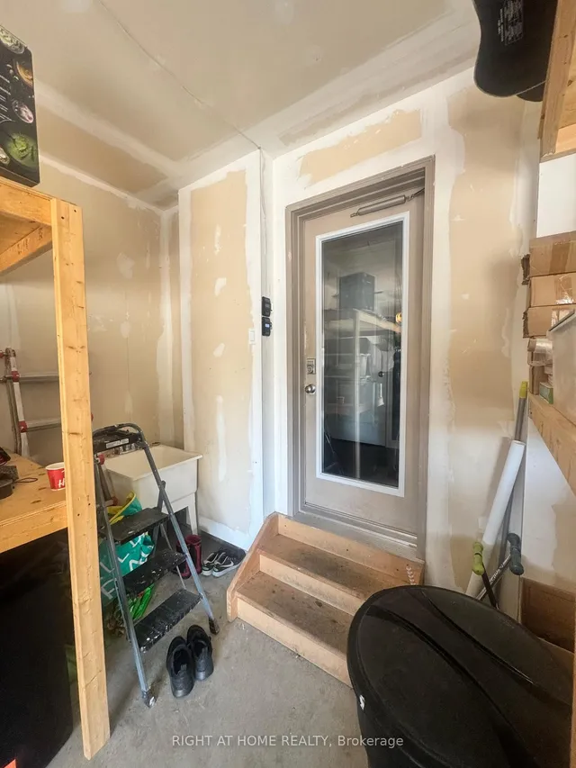 Additional image 10 of 95 Hidden Ridge Cres