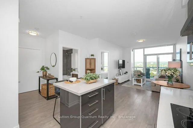Additional image 7 of 2093 Fairview St Unit 2010