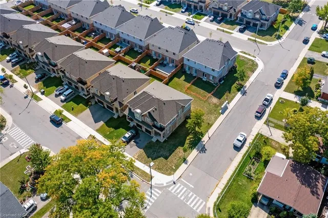 Additional image 29 of 60 Bobolink Rd