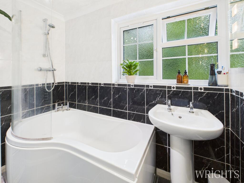 Additional image 25 of Knightsfield, Welwyn Garden City, AL8