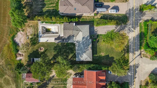 Additional image 45 of 585 Fifth Rd