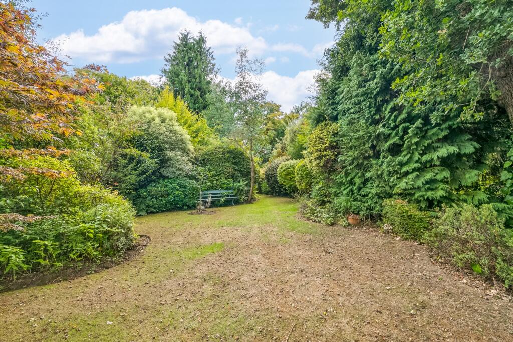 Additional image 5 of Coneydale, Welwyn Garden City, Hertfordshire, AL8 7RX