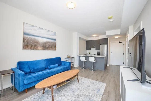 Additional image 15 of 600 North Service Rd Unit 221