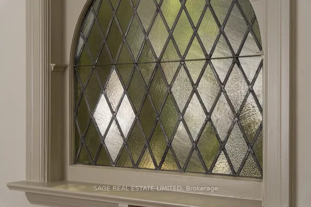 Additional image 8 of 36 Mountwood Ave