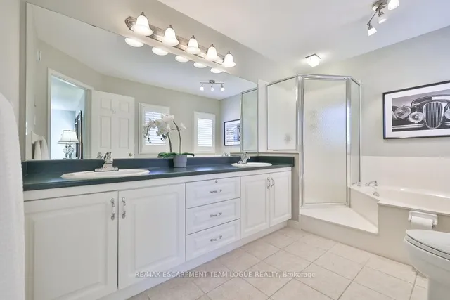 Additional image 28 of 2165 Country Club Dr Unit 16