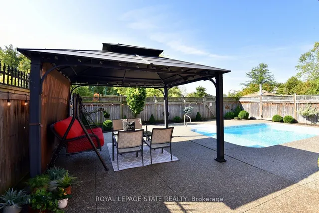 Additional image 44 of 12 Degrow Cres