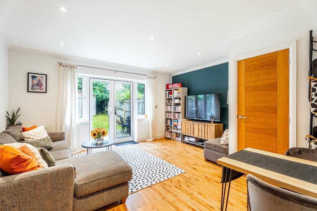 Additional image 2 of Heron Close, Wheathampstead, St. Albans, Hertfordshire, AL4