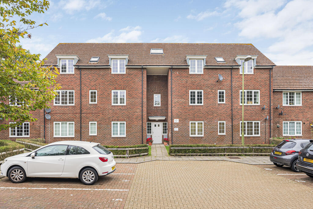 Property image for Amethyst Walk, Welwyn Garden City, Hertfordshire, AL8