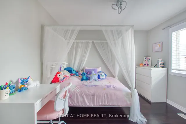 Additional image 30 of 117 Chartwell Circ