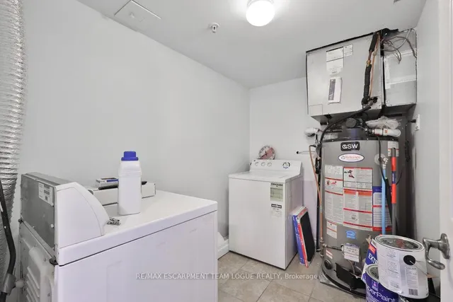 Additional image 31 of 2035 Appleby Line Unit 113