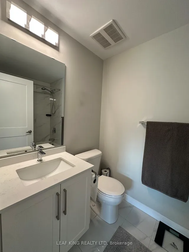 Additional image 18 of 15 Queen St Unit 1902