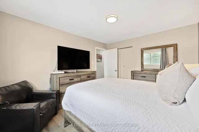 Additional image 20 of 1196 Dowland Cres