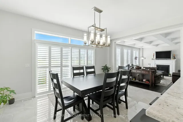 Additional image 13 of 15 Robarts Dr