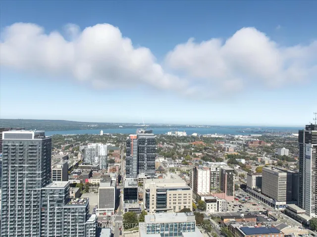 Additional image 33 of 135 James St Unit 615