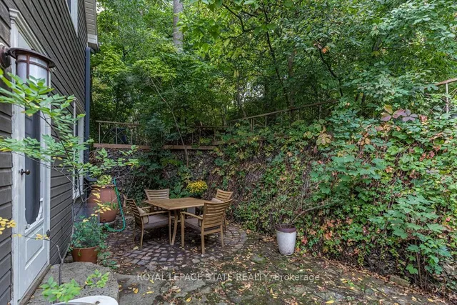 Additional image 36 of 210 Charlton Ave