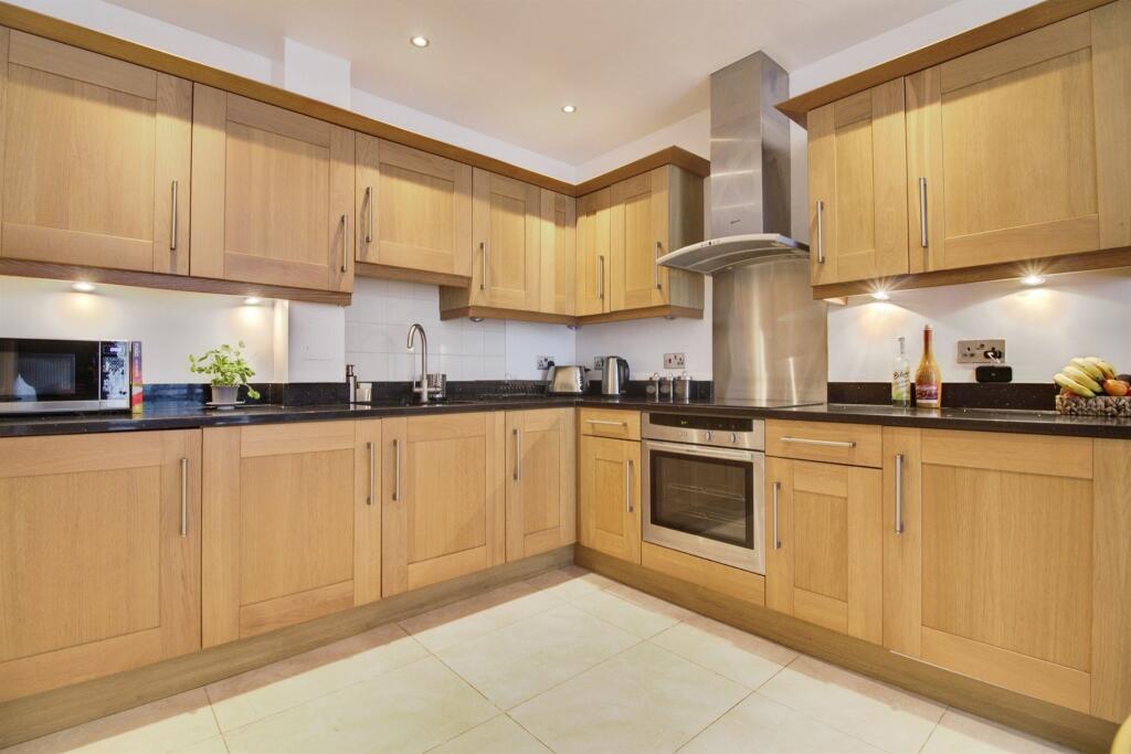 Additional image 7 of Bridge Road, Welwyn Garden City