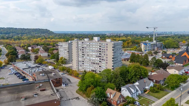 Additional image 30 of 40 Harrisford St Unit 1103