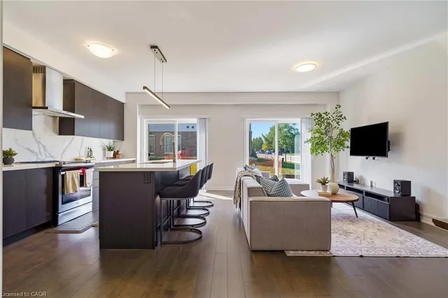 Additional image 15 of 60 Bobolink Rd