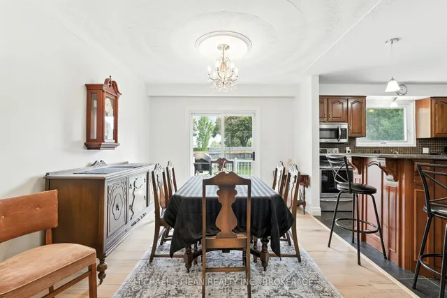 Additional image 13 of 20 Woodside Dr