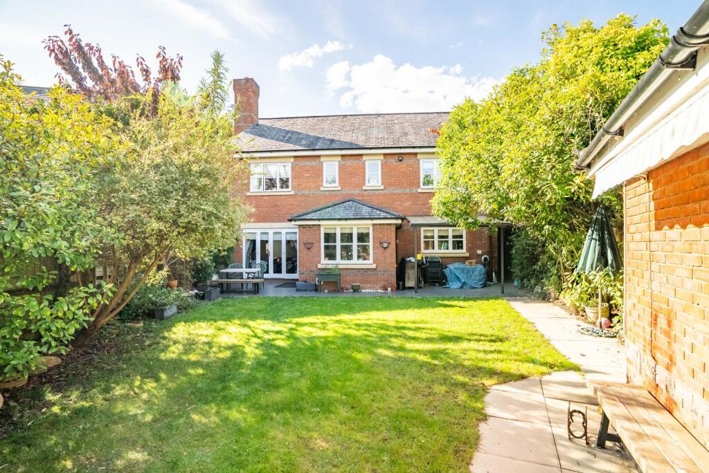 Additional image 20 of Rosemary Drive, London Colney, St. Albans, Hertfordshire, AL2