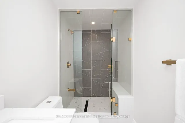 Additional image 20 of 350 East Side Cres