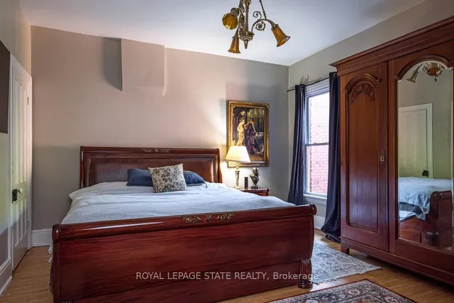 Additional image 27 of 122 East Ave