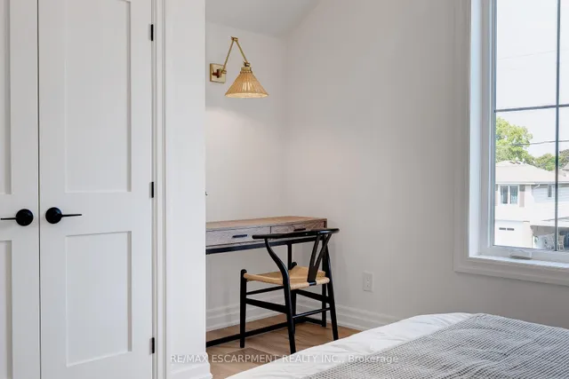 Additional image 32 of 684 Peele Blvd