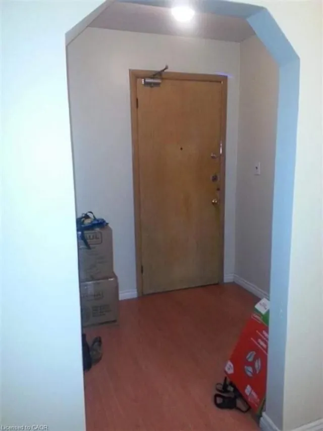 Additional image 3 of 1373 Barton St