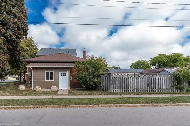 Additional image 21 of 493 Upper Gage Ave