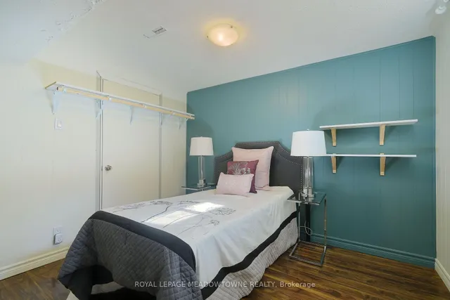 Additional image 27 of 272 Oriole Crt