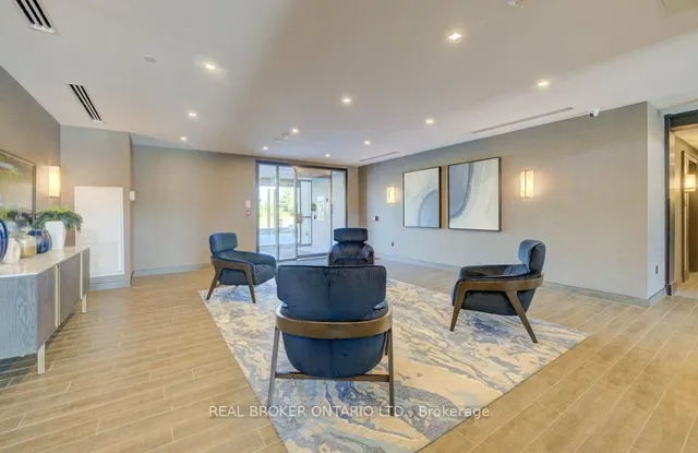 Additional image 27 of 460 Dundas St Unit 1108