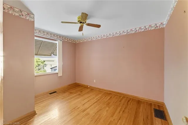 Additional image 9 of 262 East 38th St