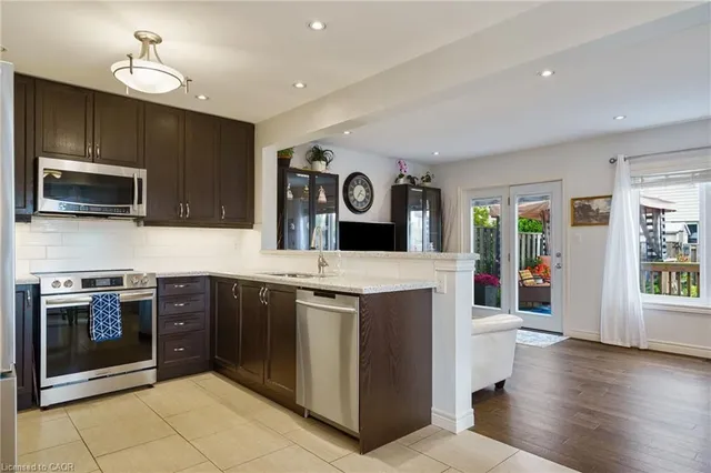 Additional image 12 of 615 Rymal Rd Unit 49