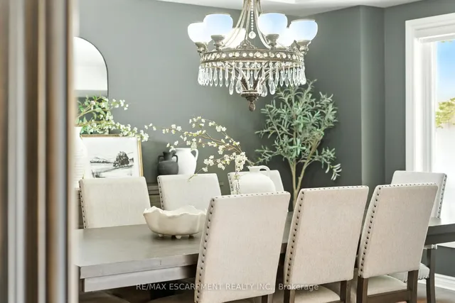 Additional image 35 of 26 PARKSHORE Pl