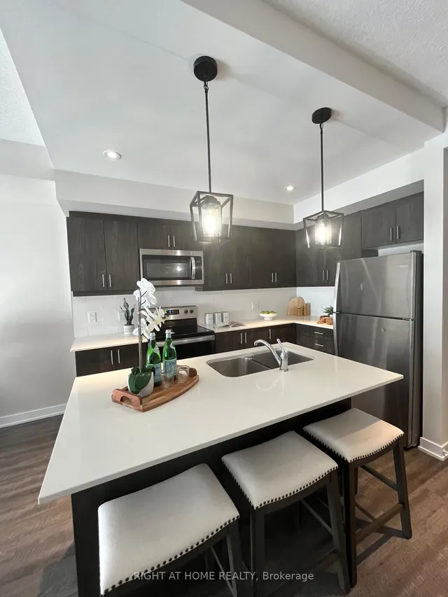 Additional image 12 of 16 Markle Cres Unit 214