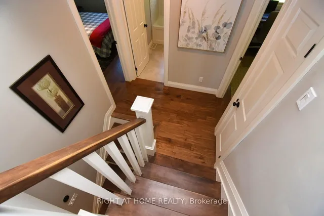 Additional image 17 of 3224 Twin Oaks Cres