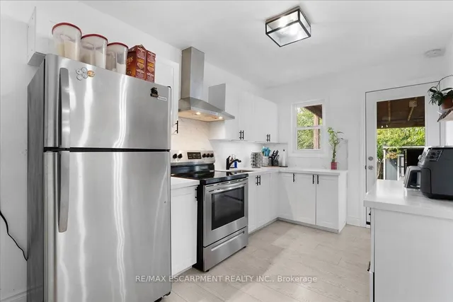 Additional image 7 of 133 Frederick Ave