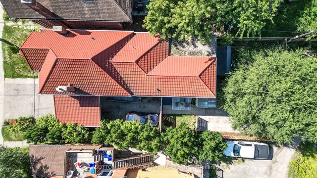 Additional image 41 of 164 WENTWORTH St