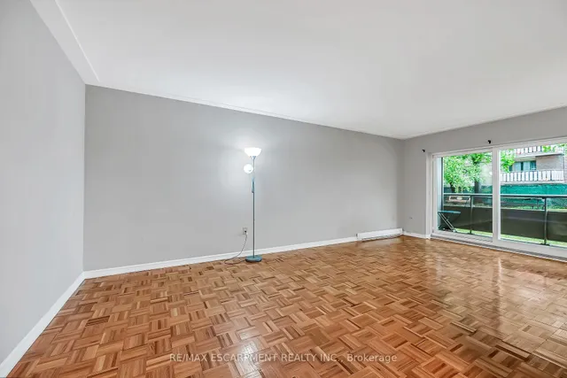 Additional image 5 of 11 Woodman Dr Unit 103