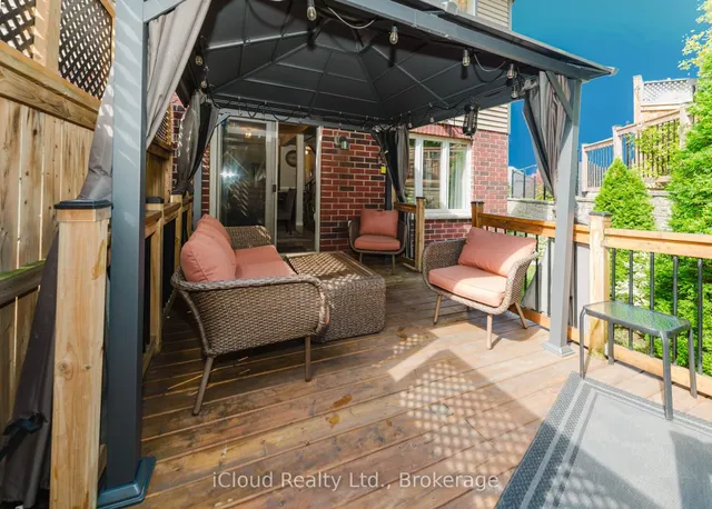 Additional image 36 of 32 Rolling Lane