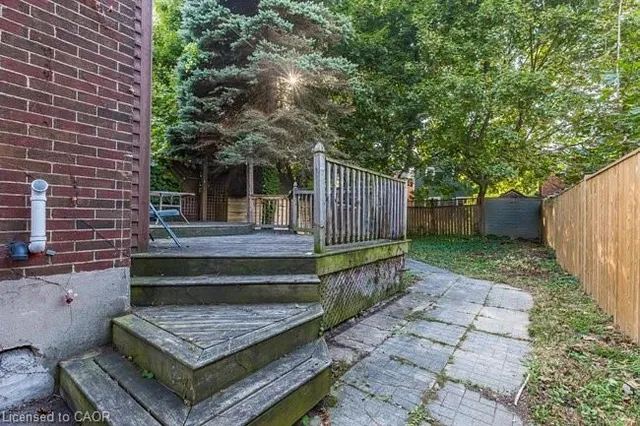 Additional image 42 of 27 Dromore Cres