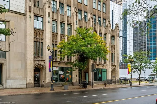 Additional image 4 of 36 James St Unit 709