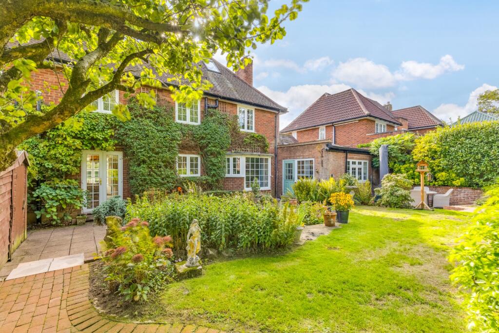 Additional image 34 of Sherrardspark Road, Welwyn Garden City, Hertfordshire, AL8 7JP