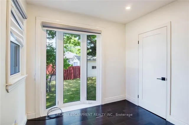 Additional image 32 of 109 TERRACE Dr