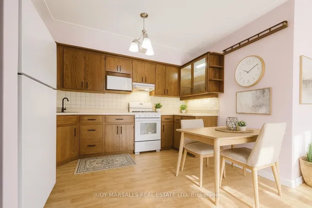 Additional image 30 of 10 Woodman Dr Unit 308