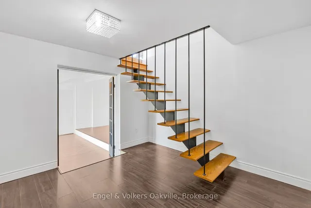 Additional image 27 of 50 Oak Ave