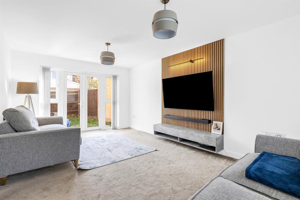 Additional image 8 of Appletree Way, Welwyn Garden City