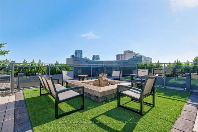 Additional image 33 of 1441 Elgin St Unit 306