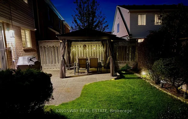 Additional image 44 of 539 Caverhill Cres